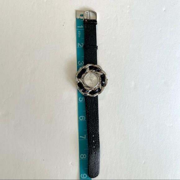 Ladies Fashion Watch by St. Bernard Navy Leather Band - Picture 4 of 5